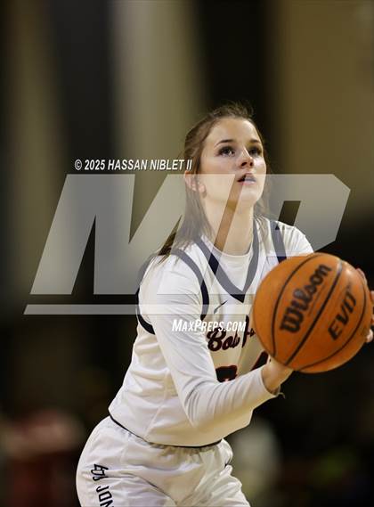 Thumbnail 2 in River Ridge vs. Bob Jones (She Got Game Classic) photogallery.