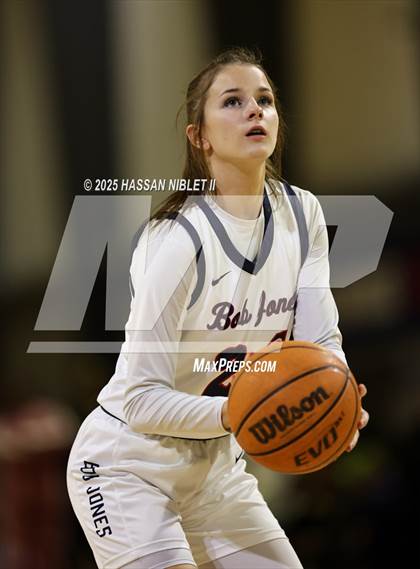 Thumbnail 3 in River Ridge vs. Bob Jones (She Got Game Classic) photogallery.