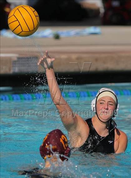 Thumbnail 1 in Woodside @ Menlo-Atherton photogallery.
