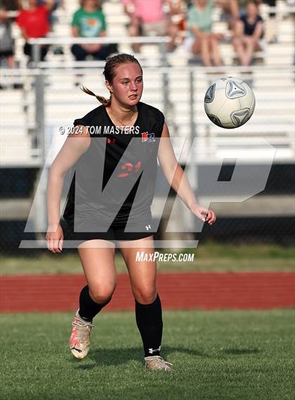Thumbnail 3 in Marvin Ridge vs. Myers Park (NCHSAA 4A Round 4) photogallery.