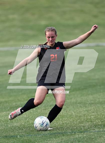 Thumbnail 1 in Marvin Ridge vs. Myers Park (NCHSAA 4A Round 4) photogallery.