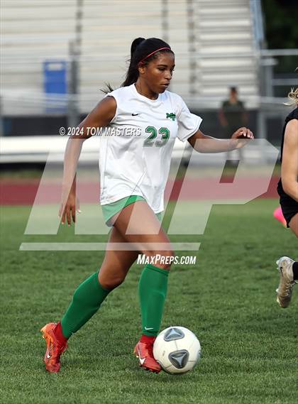 Thumbnail 3 in Marvin Ridge vs. Myers Park (NCHSAA 4A Round 4) photogallery.