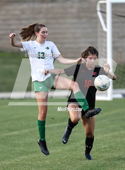 Thumbnail 1 in Marvin Ridge vs. Myers Park (NCHSAA 4A Round 4) photogallery.