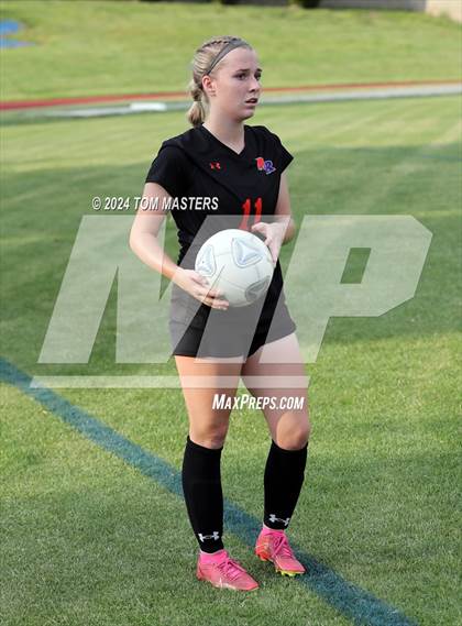 Thumbnail 1 in Marvin Ridge vs. Myers Park (NCHSAA 4A Round 4) photogallery.