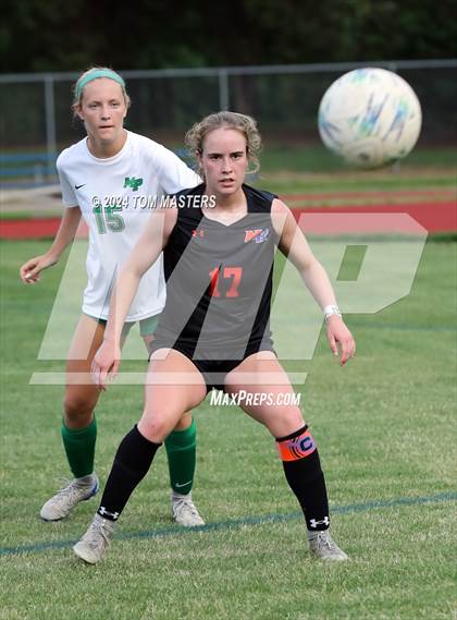 Thumbnail 2 in Marvin Ridge vs. Myers Park (NCHSAA 4A Round 4) photogallery.