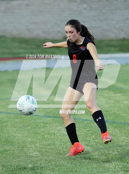 Thumbnail 1 in Marvin Ridge vs. Myers Park (NCHSAA 4A Round 4) photogallery.
