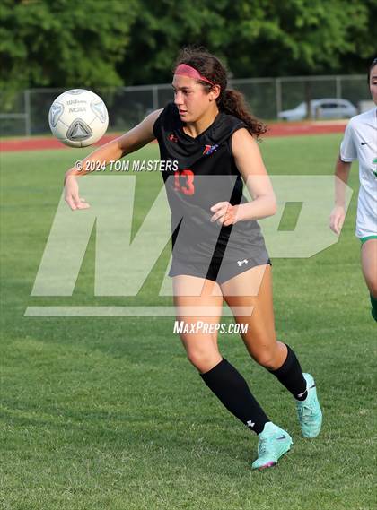 Thumbnail 3 in Marvin Ridge vs. Myers Park (NCHSAA 4A Round 4) photogallery.