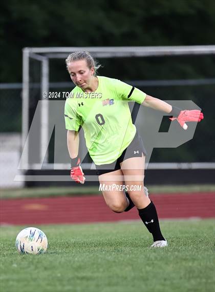 Thumbnail 2 in Marvin Ridge vs. Myers Park (NCHSAA 4A Round 4) photogallery.