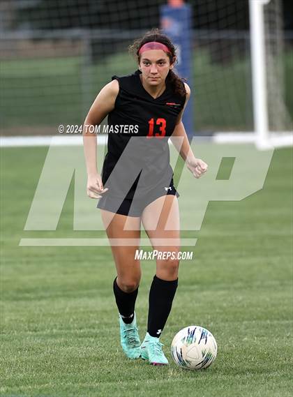 Thumbnail 3 in Marvin Ridge vs. Myers Park (NCHSAA 4A Round 4) photogallery.