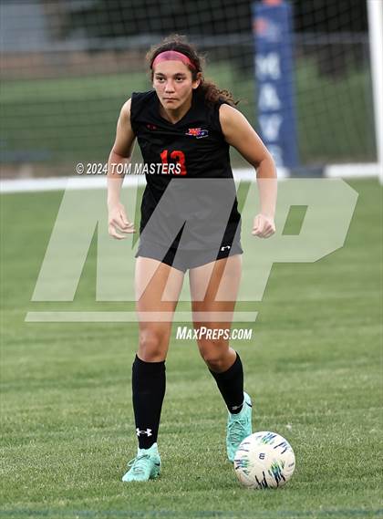 Thumbnail 1 in Marvin Ridge vs. Myers Park (NCHSAA 4A Round 4) photogallery.