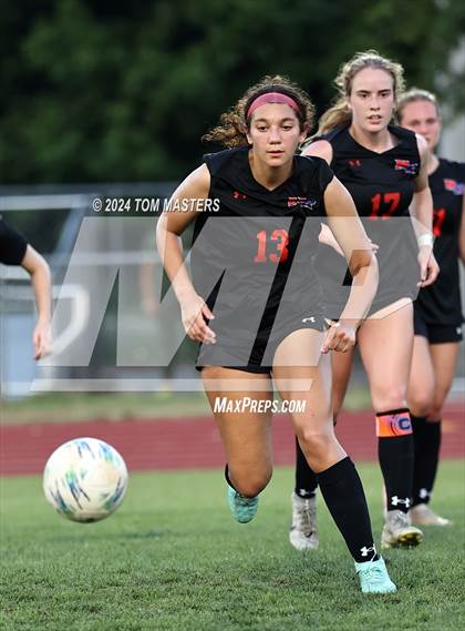 Thumbnail 2 in Marvin Ridge vs. Myers Park (NCHSAA 4A Round 4) photogallery.