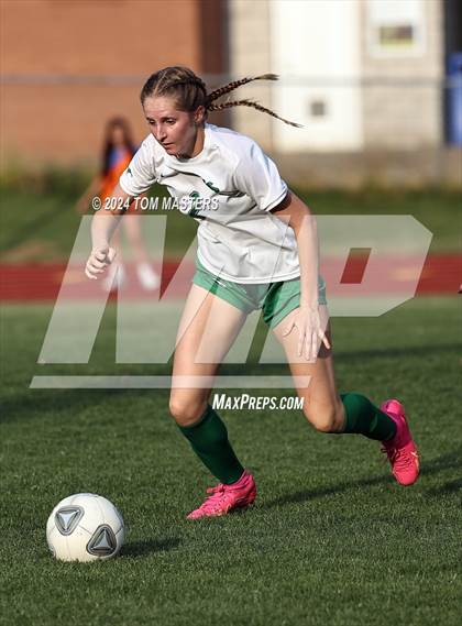 Thumbnail 1 in Marvin Ridge vs. Myers Park (NCHSAA 4A Round 4) photogallery.
