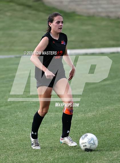 Thumbnail 2 in Marvin Ridge vs. Myers Park (NCHSAA 4A Round 4) photogallery.