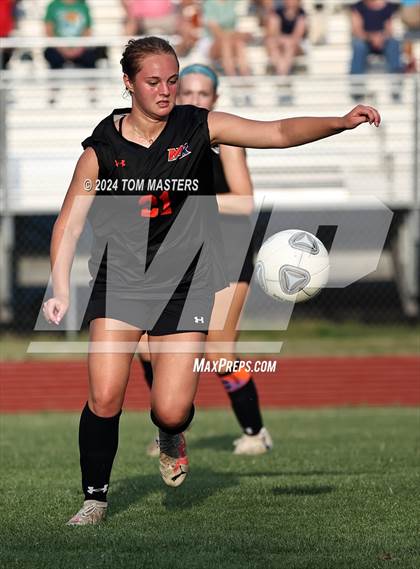 Thumbnail 1 in Marvin Ridge vs. Myers Park (NCHSAA 4A Round 4) photogallery.