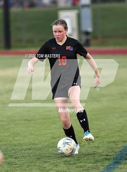 Thumbnail 1 in Marvin Ridge vs. Myers Park (NCHSAA 4A Round 4) photogallery.