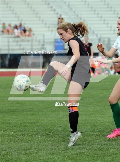 Thumbnail 1 in Marvin Ridge vs. Myers Park (NCHSAA 4A Round 4) photogallery.