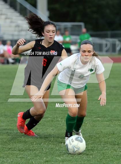 Thumbnail 1 in Marvin Ridge vs. Myers Park (NCHSAA 4A Round 4) photogallery.
