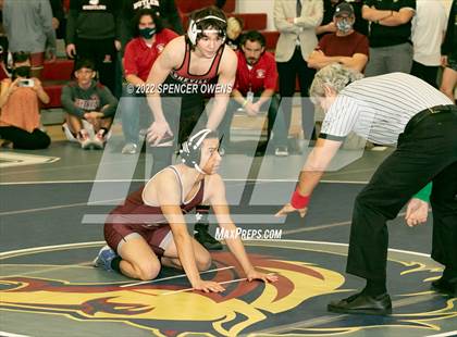 Thumbnail 2 in NCHSAA 4A West Wrestling Regional Championship photogallery.