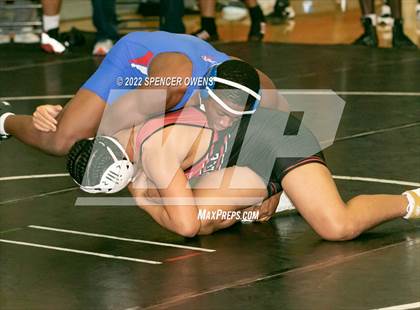 Thumbnail 2 in NCHSAA 4A West Wrestling Regional Championship photogallery.