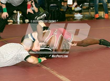 Thumbnail 2 in NCHSAA 4A West Wrestling Regional Championship photogallery.