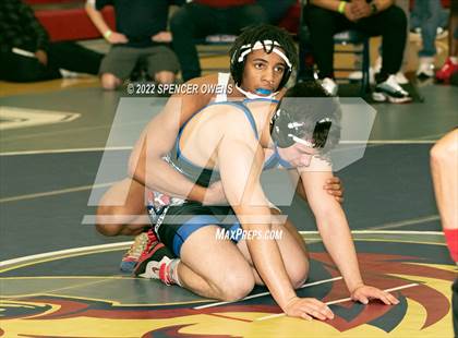 Thumbnail 2 in NCHSAA 4A West Wrestling Regional Championship photogallery.