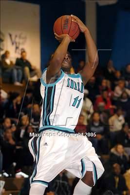 Thumbnail 3 in Deer Valley vs. Sheldon (Hoops for Hungry) photogallery.