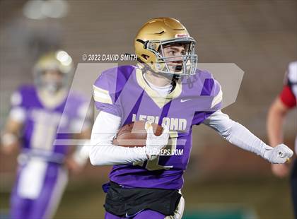 Thumbnail 1 in North Andrew vs. Bishop LeBlond (MSHSAA 8-Man Championship) photogallery.