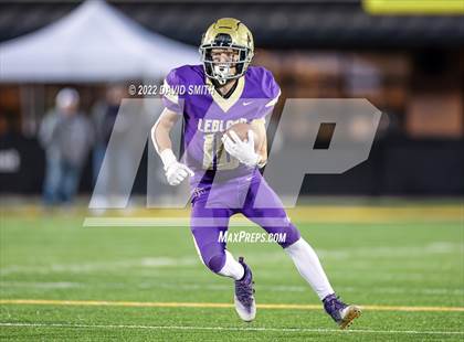 Thumbnail 3 in North Andrew vs. Bishop LeBlond (MSHSAA 8-Man Championship) photogallery.