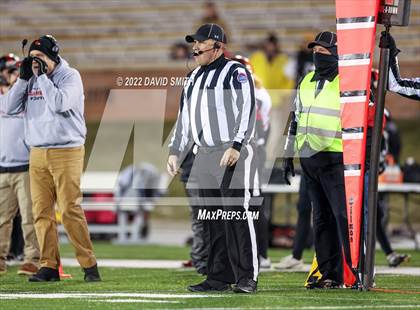 Thumbnail 3 in North Andrew vs. Bishop LeBlond (MSHSAA 8-Man Championship) photogallery.
