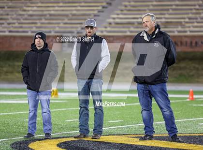 Thumbnail 1 in North Andrew vs. Bishop LeBlond (MSHSAA 8-Man Championship) photogallery.