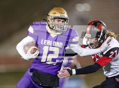 Thumbnail 1 in North Andrew vs. Bishop LeBlond (MSHSAA 8-Man Championship) photogallery.