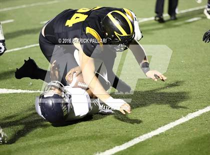 Thumbnail 2 in Bakersfield @ Del Oro (CIF NorCal Regional 1A Final) photogallery.