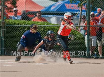 Thumbnail 3 in Alexander Central vs North Davidson (NCHSAA 4A Final) photogallery.