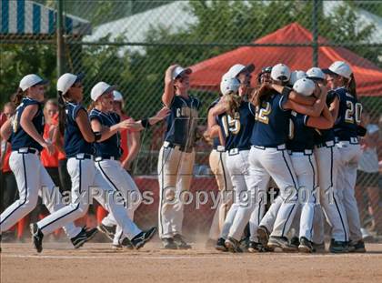 Thumbnail 2 in Alexander Central vs North Davidson (NCHSAA 4A Final) photogallery.