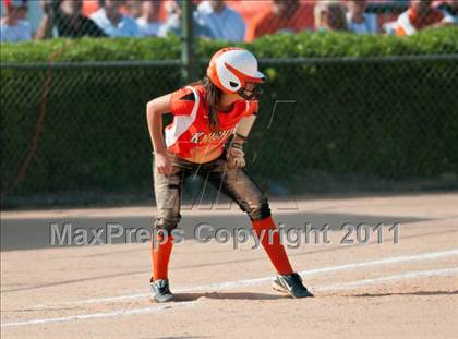 Thumbnail 3 in Alexander Central vs North Davidson (NCHSAA 4A Final) photogallery.