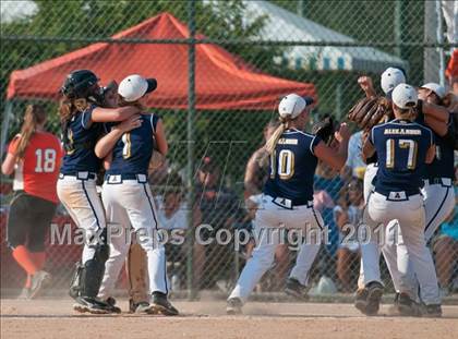 Thumbnail 3 in Alexander Central vs North Davidson (NCHSAA 4A Final) photogallery.