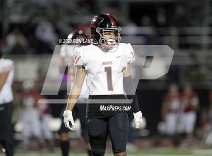 Thumbnail 2 in Mustang @ Yukon (OSSAA 6A-1 Round 1 Playoff) photogallery.