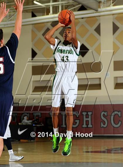 Thumbnail 1 in Pacific Hills vs. Lakeside (MaxPreps Holiday Classic) photogallery.