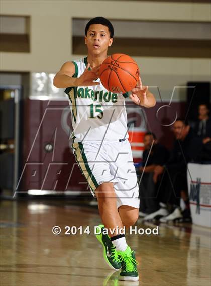 Thumbnail 2 in Pacific Hills vs. Lakeside (MaxPreps Holiday Classic) photogallery.
