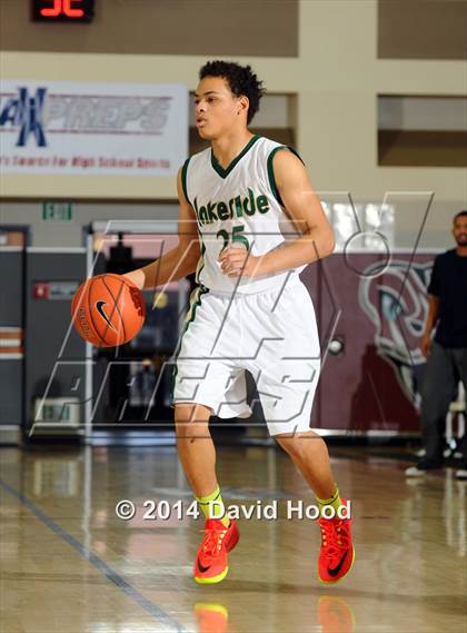 Thumbnail 3 in Pacific Hills vs. Lakeside (MaxPreps Holiday Classic) photogallery.