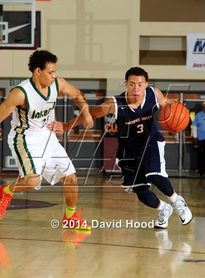 Thumbnail 1 in Pacific Hills vs. Lakeside (MaxPreps Holiday Classic) photogallery.