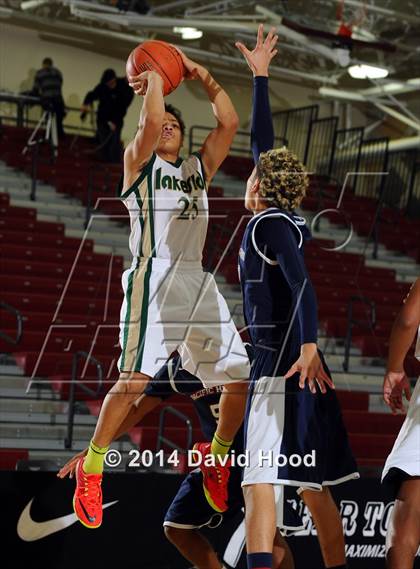 Thumbnail 3 in Pacific Hills vs. Lakeside (MaxPreps Holiday Classic) photogallery.