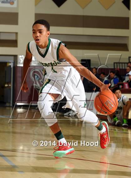 Thumbnail 3 in Pacific Hills vs. Lakeside (MaxPreps Holiday Classic) photogallery.