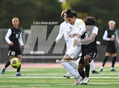 Thumbnail 2 in Central Catholic vs. Jesuit (OSAA 6A Quarterfinal) photogallery.