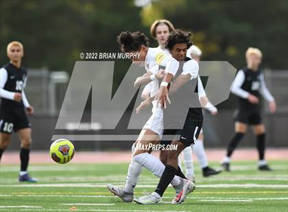 Thumbnail 1 in Central Catholic vs. Jesuit (OSAA 6A Quarterfinal) photogallery.