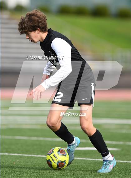 Thumbnail 3 in Central Catholic vs. Jesuit (OSAA 6A Quarterfinal) photogallery.