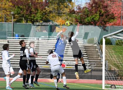 Thumbnail 2 in Central Catholic vs. Jesuit (OSAA 6A Quarterfinal) photogallery.