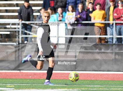 Thumbnail 2 in Central Catholic vs. Jesuit (OSAA 6A Quarterfinal) photogallery.