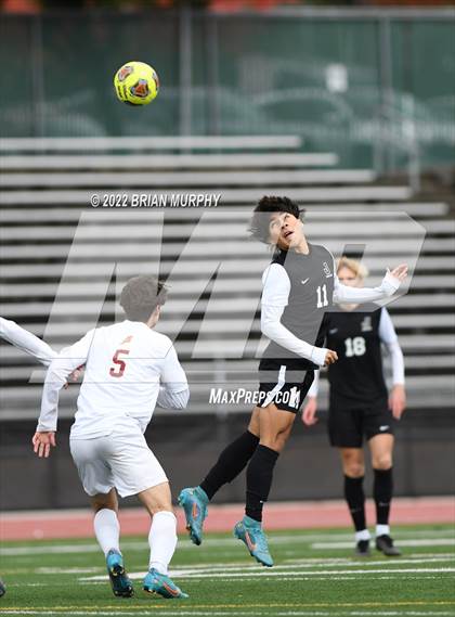 Thumbnail 1 in Central Catholic vs. Jesuit (OSAA 6A Quarterfinal) photogallery.