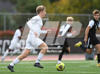 Thumbnail 2 in Central Catholic vs. Jesuit (OSAA 6A Quarterfinal) photogallery.